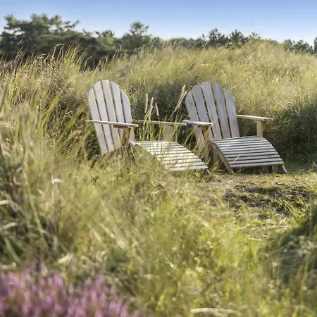 Simple Summer Living In Magical Setting