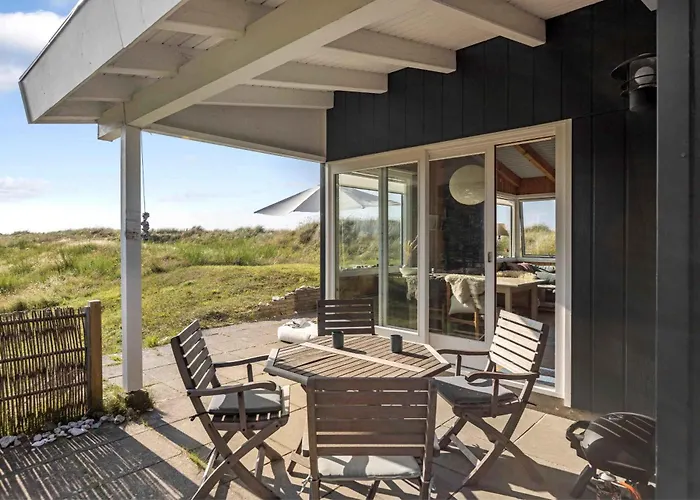 Simple Summer Living In Magical Setting * Nykøbing Sjælland