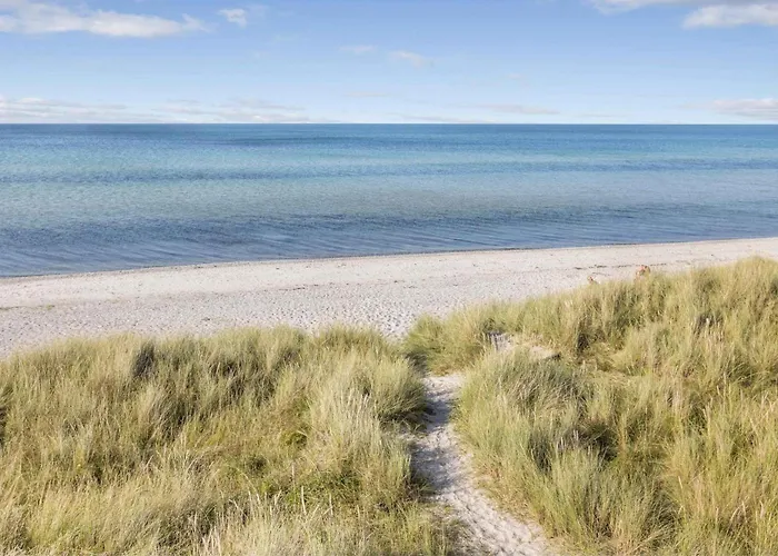 Simple Summer Living In Magical Setting * Nykøbing Sjælland