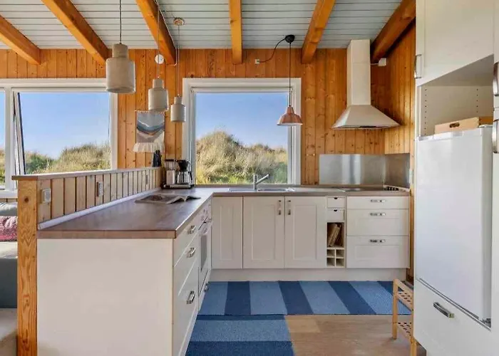 Simple Summer Living In Magical Setting